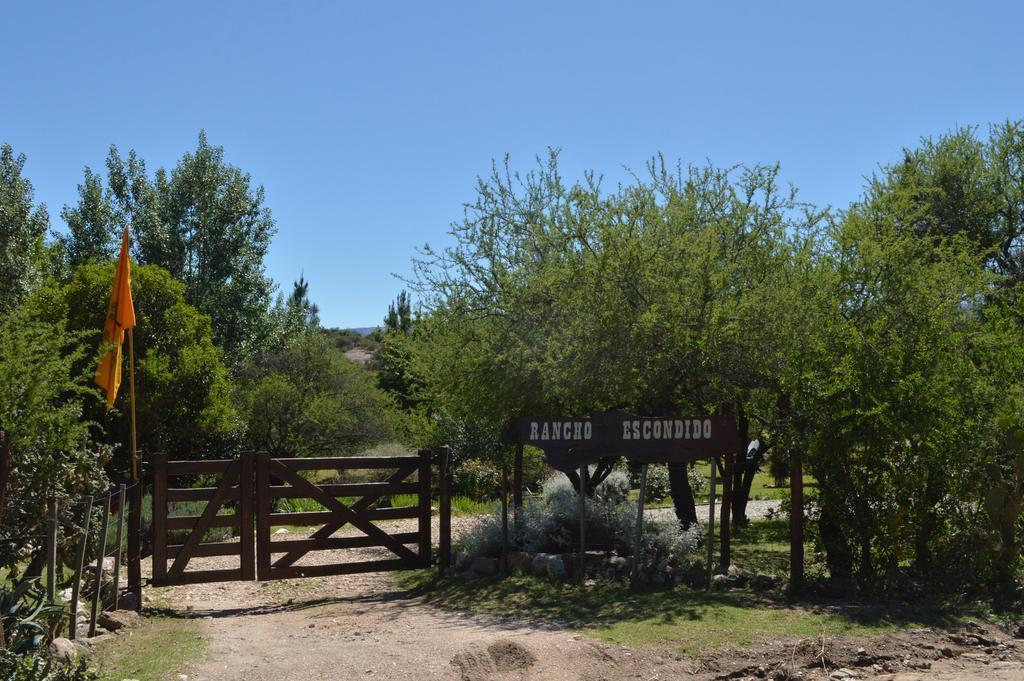 Rancho Escondido - Sólo Adultos - Vila Mina Clavero Exterior foto